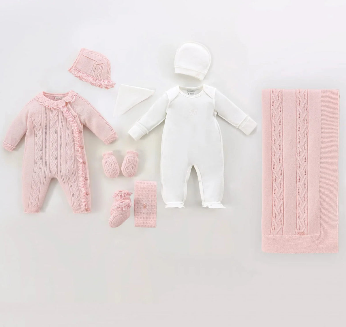 Set 8 Pjesë për Vajza të Porsalindura – Rozë