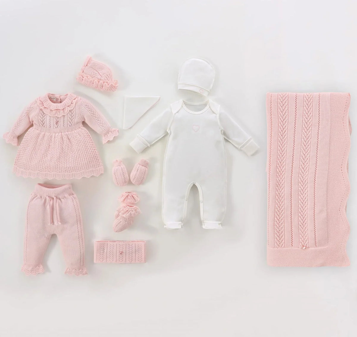 Set 9 Pjesë për Vajza të Porsalindura – Rozë