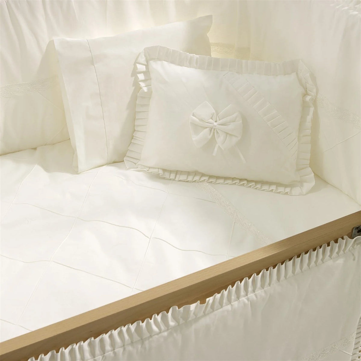Bambino – Krevat Lëkundës 70×110 cm (Natyral / Krem)